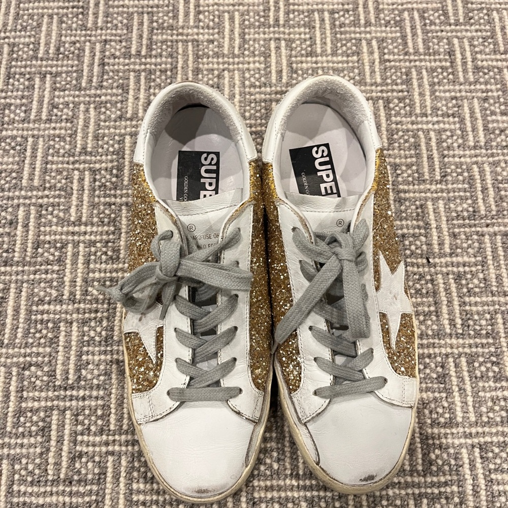 Pre own Golden Goose Women's Glitter Sneakers - Gold and White